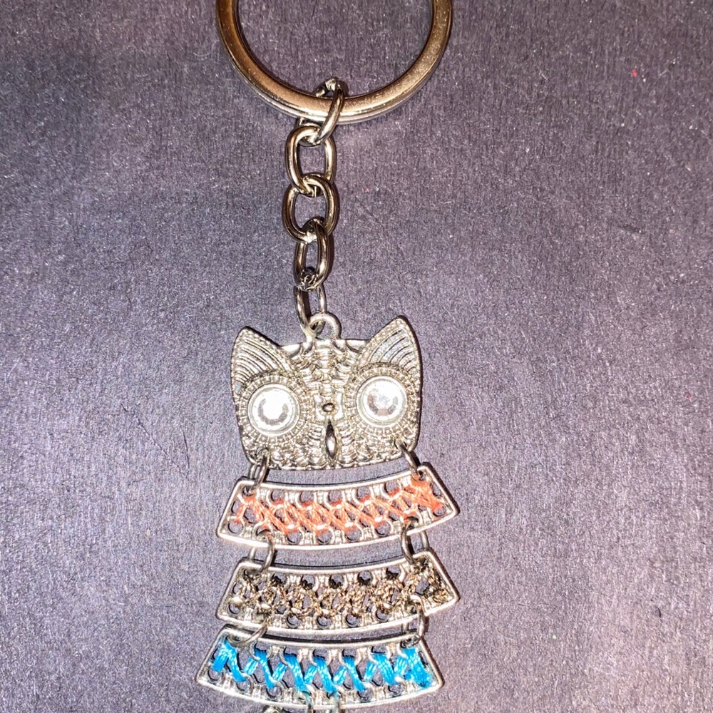 Owl 🦉 key chain - Picture 3 of 4